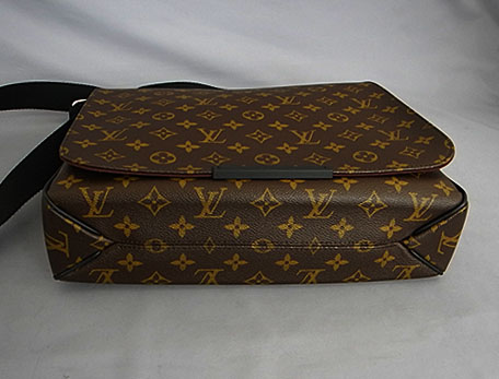 LOUIS VUITTON LV ルイ・ヴィトン モノグラム マカサー