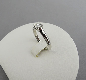 10433] ティファニー 指輪 ルシダ ダイヤモンドリング 0.4ct 11.5号 