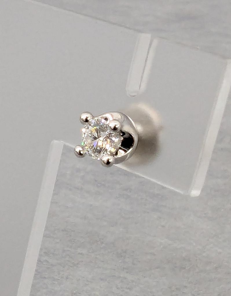 ブルガリ K18WG コロナピアス ダイヤモンド0.31ct シングル ブルガリ K18WG コロナピアス ダイヤモンド0.31ct シングル
